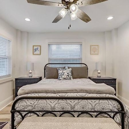Beachside Retreat Awaits At Jacksonville Beach Zewnętrze zdjęcie