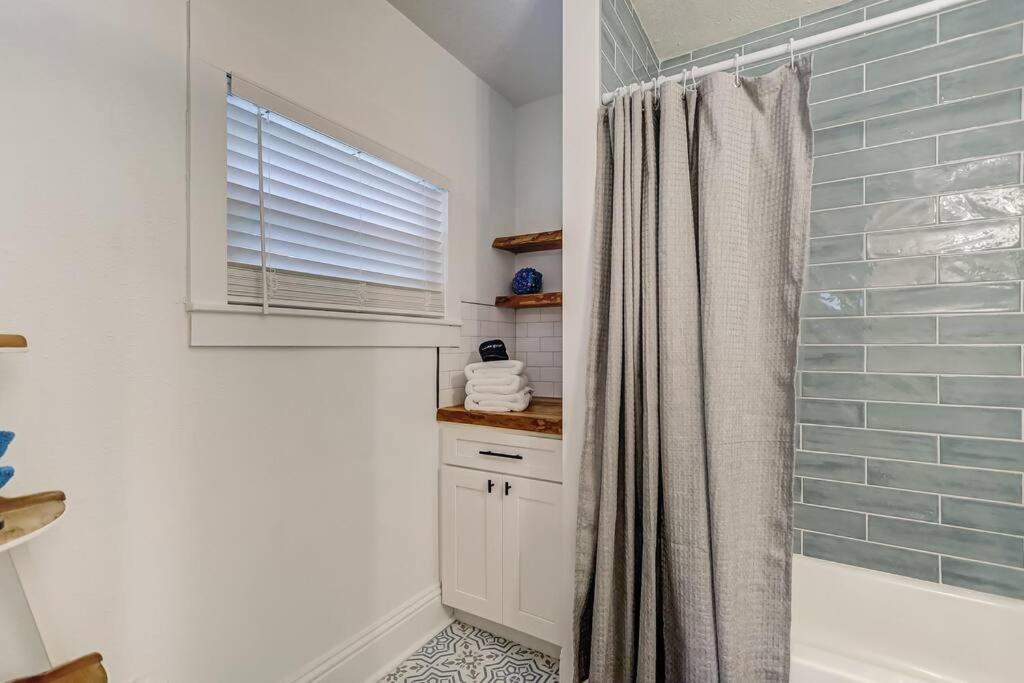 Beachside Retreat Awaits At Jacksonville Beach Zewnętrze zdjęcie