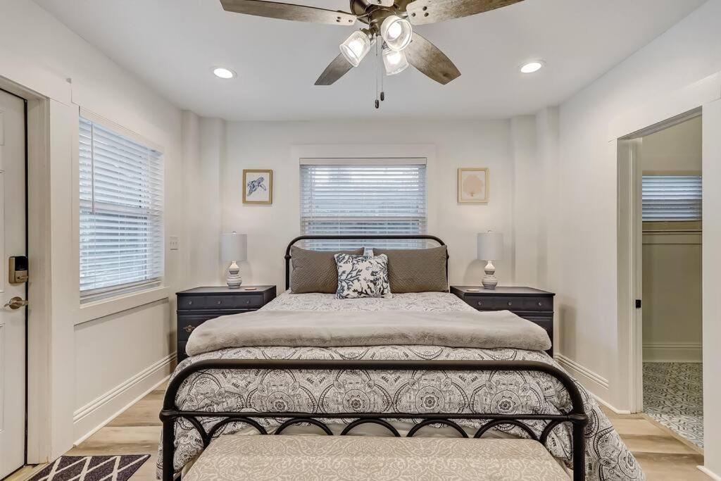 Beachside Retreat Awaits At Jacksonville Beach Zewnętrze zdjęcie