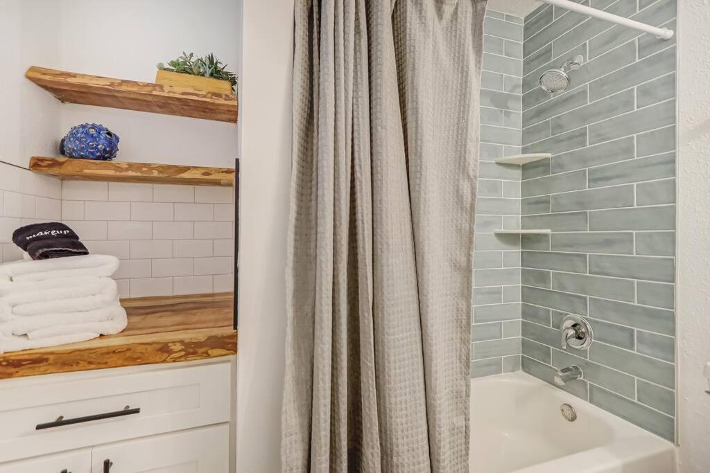 Beachside Retreat Awaits At Jacksonville Beach Zewnętrze zdjęcie