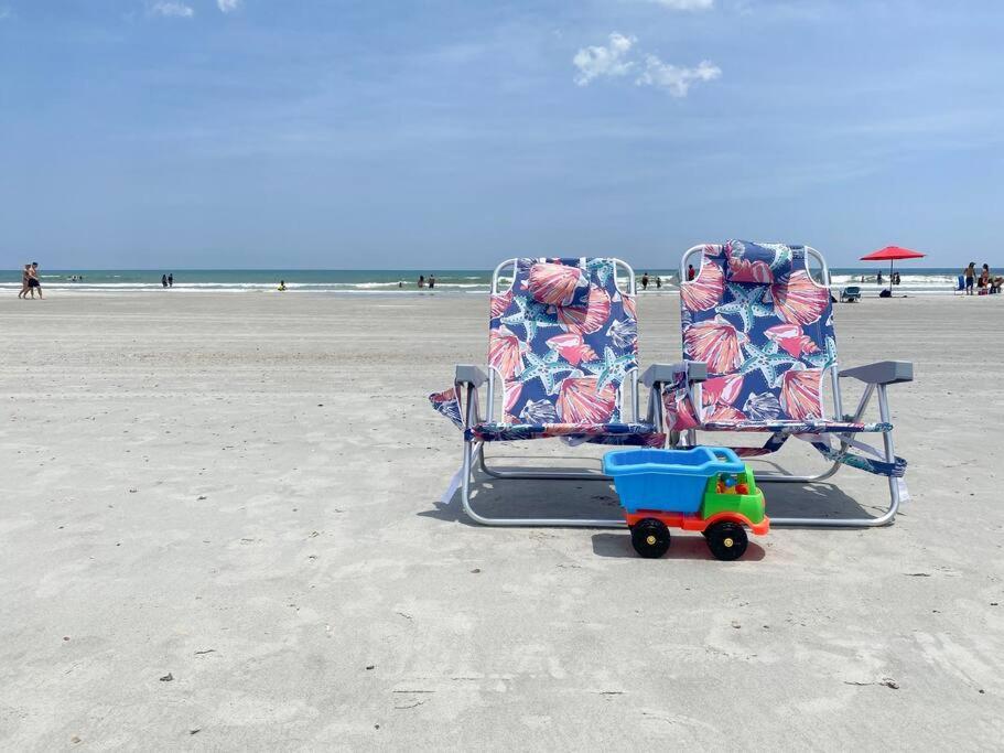 Beachside Retreat Awaits At Jacksonville Beach Zewnętrze zdjęcie